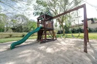 Dream Beach Stay- Spacious 3BR Condo at Playa Hermosa! Cocos & Corales!