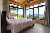 New Modern Home with Best view of Arenal Volcano and Lake Arenal - Wifi