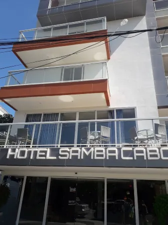 Flat Aconchegante no Edifício Royale Cabo Frio- Praia do Forte Отели рядом с достопримечательностью «Shells Beach»