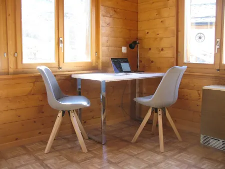 Alpia 26 - 2 room apartment in a traditional Valais house