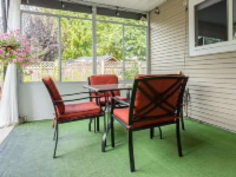 Guest Suite in West Maple Ridge Hotels in Maple Ridge