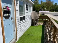 Casa di Nonna Hotels in Wasaga Beach