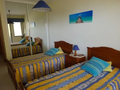 Modern T1 apartment  with SWIMMING POOL and SEA VIEW - PRAIA DA ROCHA Hotels in Praia da Rocha
