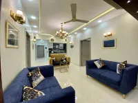 Elegant & Spacious 2br family apt, Sharahe Faisal