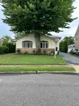 2 Block walk to the beach..... Hotels in Spring Lake