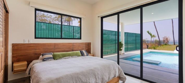 Casa Natalia: Luxurious Oceanfront Villa with Housekeeping and Concierge Hotels in Potrero