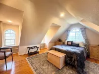 Entire Beach House 4Br 3.5Ba - Walk to the waterfront Hotels in El Granada