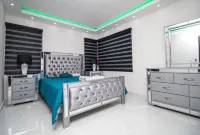 HERMOSO PENTHOUSE EN RESIDENCIAL LAS CAYENAS Hotels in 