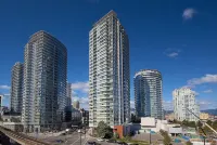 Vancouver condo: surreal water/mountain/harbor views 2Beds/2BA