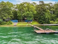 Vintage Smith Lake Retreat! Hotels in Walker County
