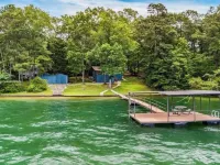 Vintage Smith Lake Retreat!