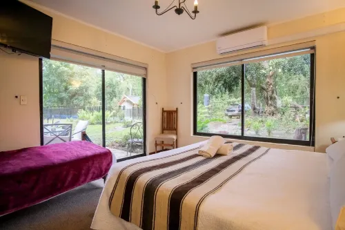 Casa de Noah Bed & Breakfast