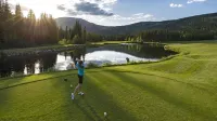 Echo Landing #05 by Bear Country Hotels in Sun Peaks