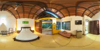 Hotel Amazon Bed and Breakfast - parking