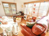 Little Eden by the Sea Các khách sạn ở Grimsby