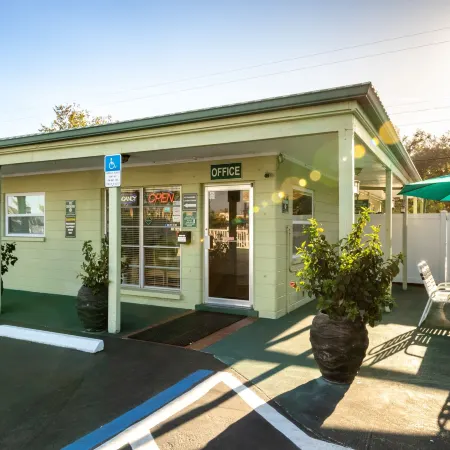 Sunshine Inn & Suites Venice, Florida