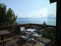 Alaska Adventure Cabins - Mountain view