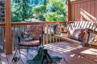 Carson Ridge Luxury Cabins Hotels in Carson