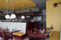 Hôtel Maison Blanche Hotels in Bonaventure