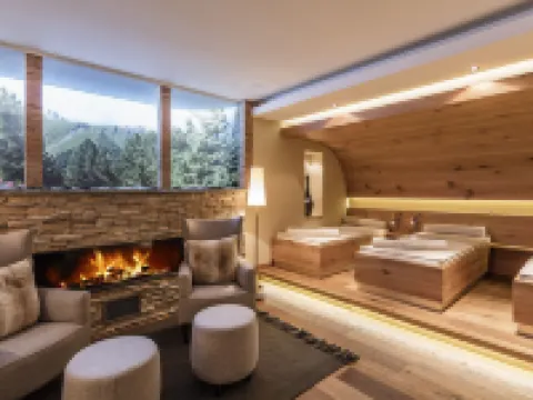 Hotel Chesa Monte 4Sterne Superior Hotels in Fiss