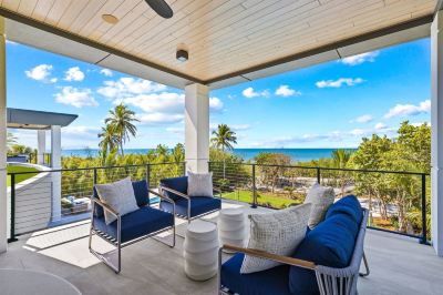 Public Areas Bella Luna Photo