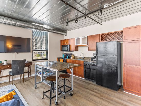 Ann Arbor City Club Apartments
