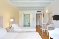 Thirides Beach Resort Hotels in Anatoliki Mani