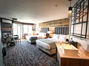Cannery Pier Hotel & Spa