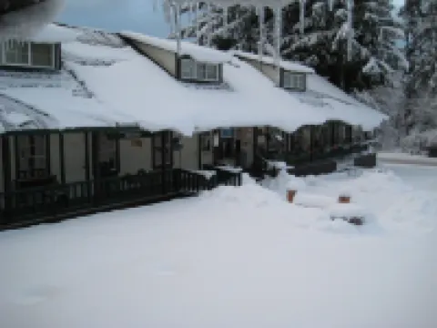 惠特克汽車旅館和歷史邦克豪斯 阿什福德酒店