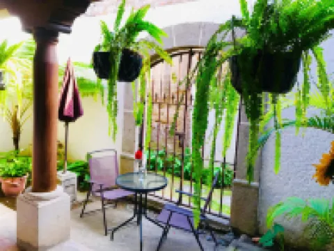 Hotel Luna Maya Antigua