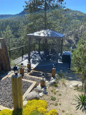 Quiet suite near beach.. Serene setting with patios and space to BBQ