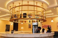 The Manor Hotel by Luckzi