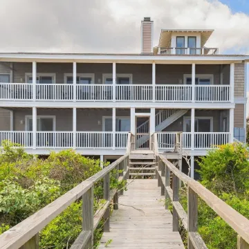 Huge Oceanfront Home with Full Golf Membership 8 Bedroom Home by Peace Vacations