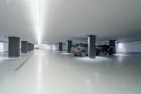 伯格弗裏德阿克提夫和療養酒店 - 停車場