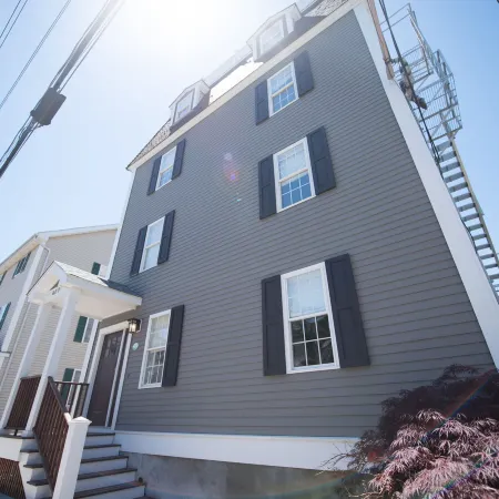 The Newport Lofts - 617 Thames Street
