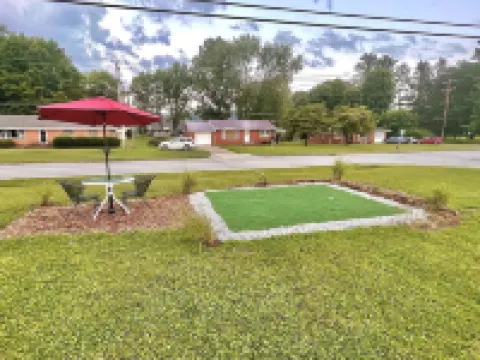 Aldeco Motel فنادق في 