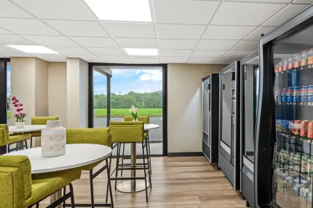 Red Roof Inn Perryville Отели в г. Чарлстаун