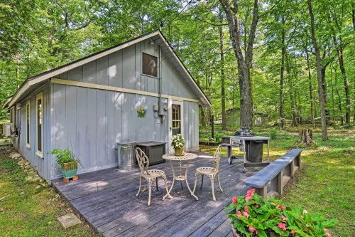 Pet-Friendly One Crow Cottage in Harbor Springs! - Pet friendly