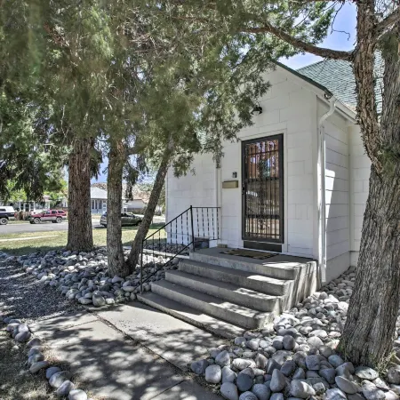Central Thermopolis Home: 1 Mi to Hot Springs!