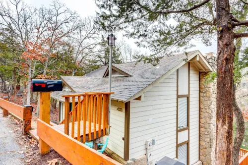 Osage Beach Home in Margaritaville w/ Views! - homestay