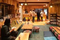 Lodge Mondo Hotels in Matsuzaki