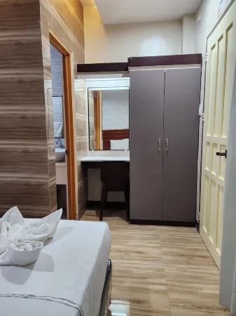 Maya Suites Badian Powered by Cocotel Отели рядом с достопримечательностью «Badian Island»