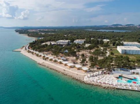 Amadria Park Deluxe Mobile Home Hotels in 