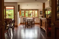 Awatuna Homestead Hotels in Kumara