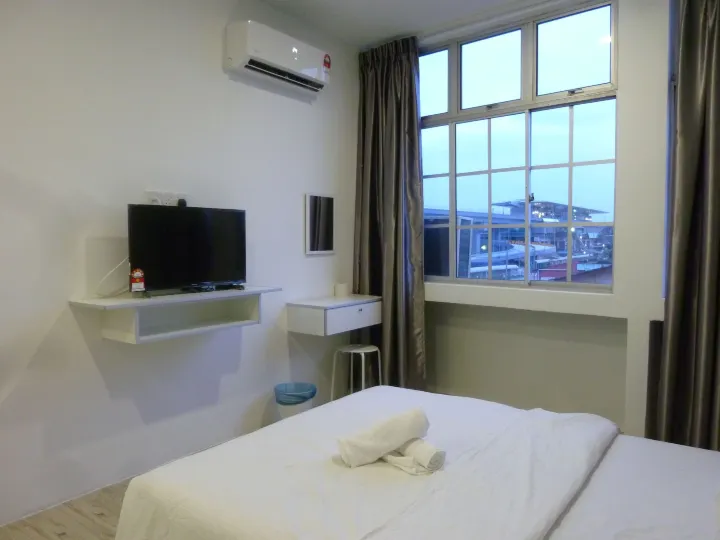 b' Hotel Kajang