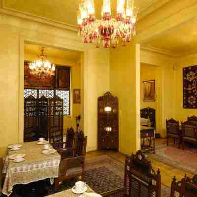 Talisman hotel Dining/Meeting Rooms