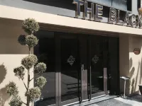 The Black Hotel - Kitchens