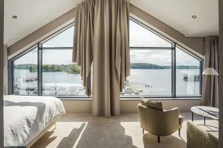 Season Hotel Отели в г. Ботчюрка