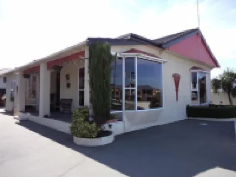Baywatch Motor Lodge Hotels in Timaru