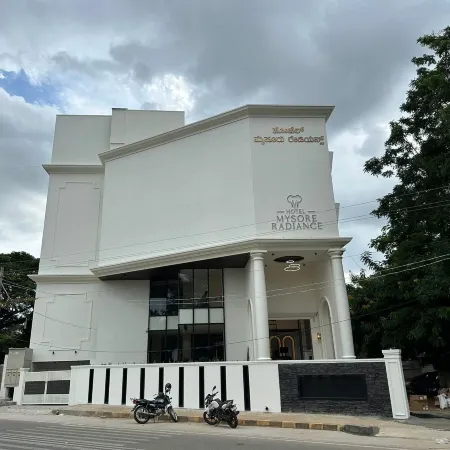 Hotel Mysore Radiance